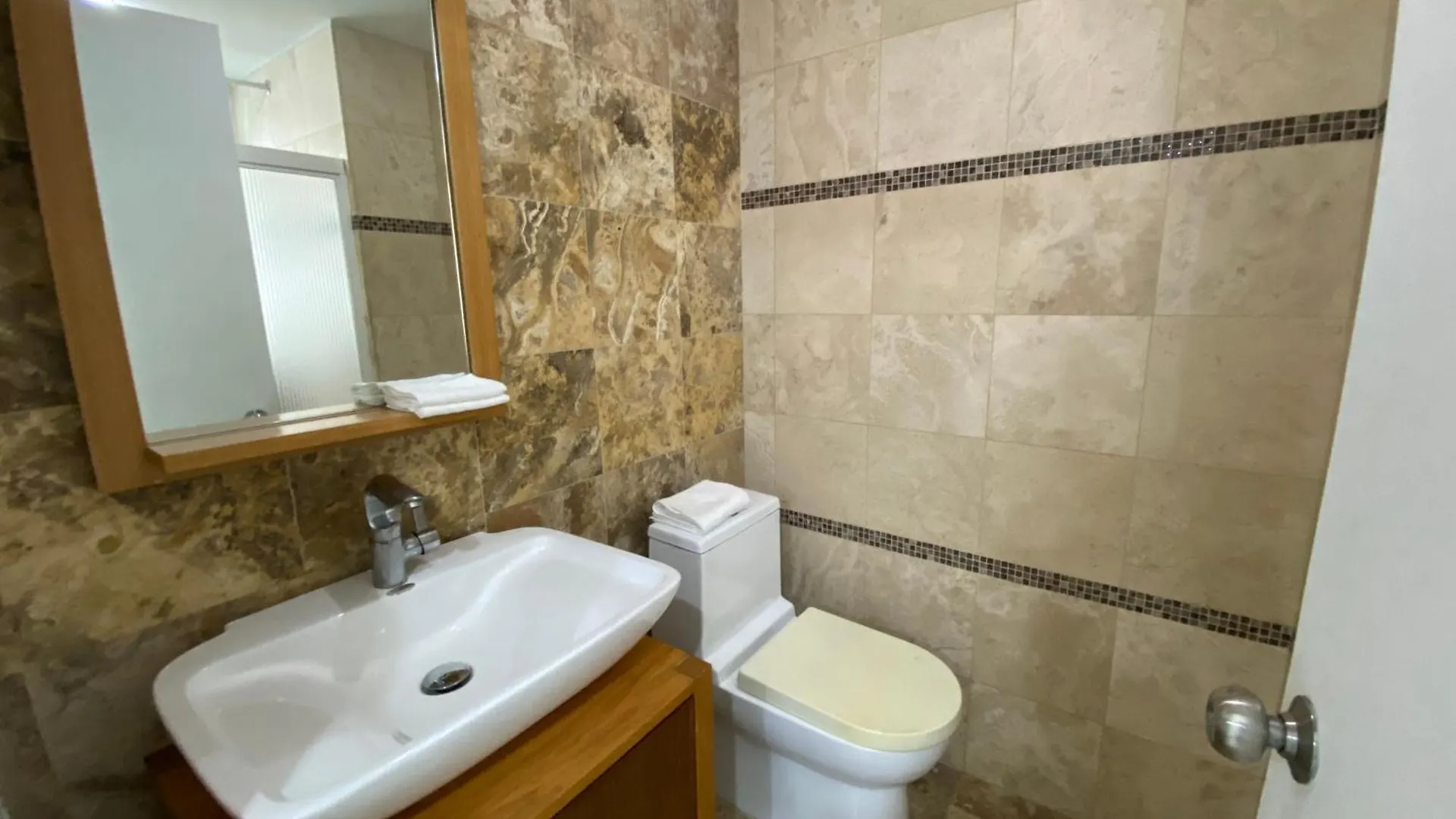 Apartamento De Lujo En La Mejor Zona De Caracas